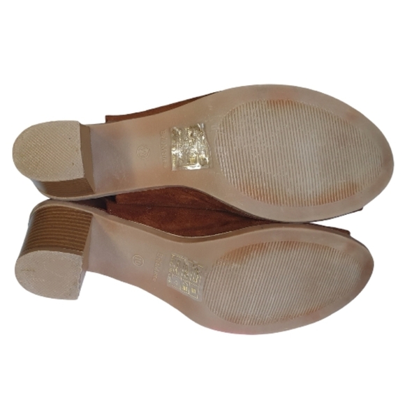 BELLA MARIE Lace Up Block Heel Booties Brown Suede Women Sz 10 Renaissance Vibes - Picture 11 of 14